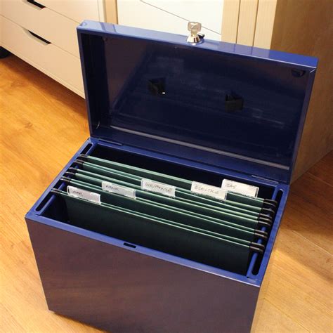 A4 Metal File Box with 5 Suspension Files, Blue